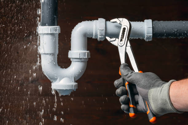 Professional Leak Detection technician working in Richwood, OH